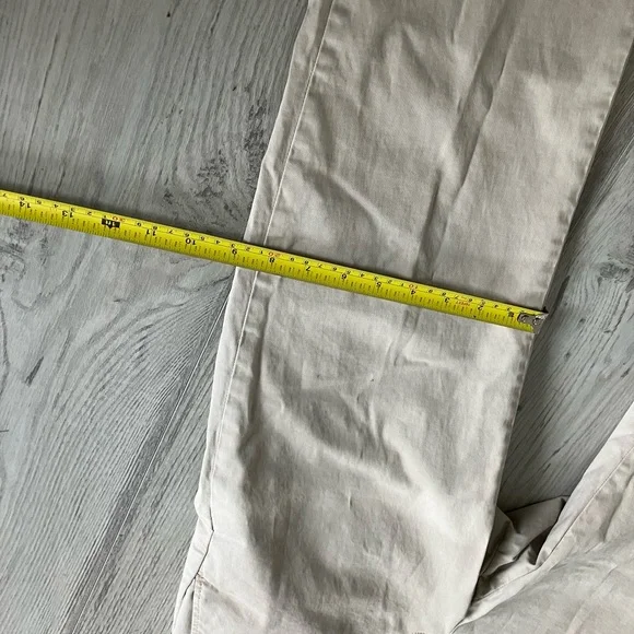 ISAIA beige cotton 5 pocket chino. Size 46(eu) 28-30 waist used
